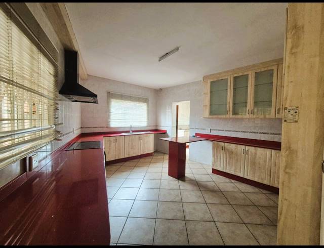 3 BEDROOM HOUSE FOR SALE IN ARCON PARK